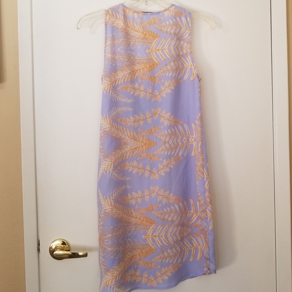 Lose dress - Picture 2 of 4